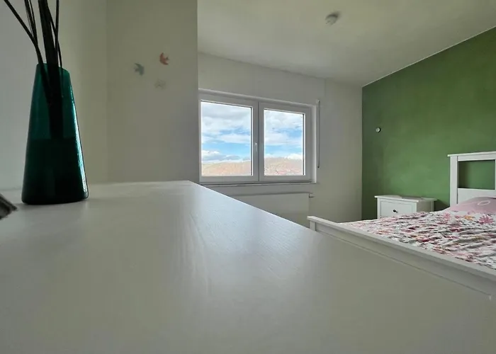 Eifelone - Panorama Feriehus *